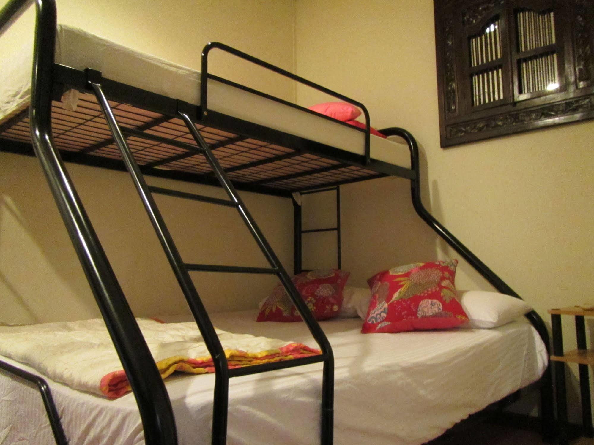 Sensi Backpackers Hostel Kota Kinabalu Exteriér fotografie